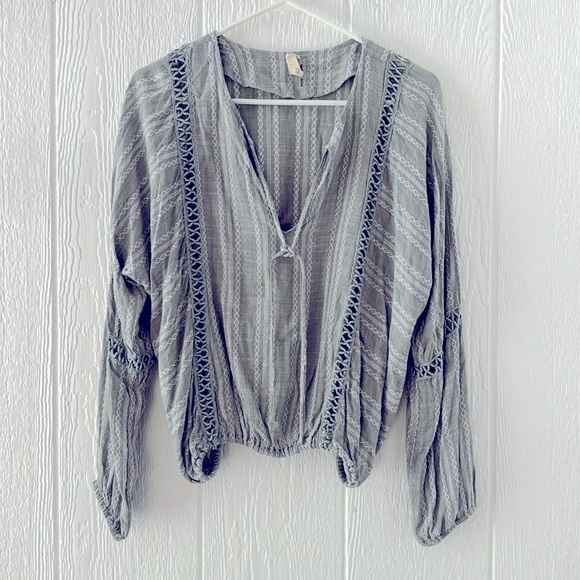 Elan Long Sleeve Crochet Top Womens Size small Boho Peasant Blouse Long Sleeve - Picture 1 of 9